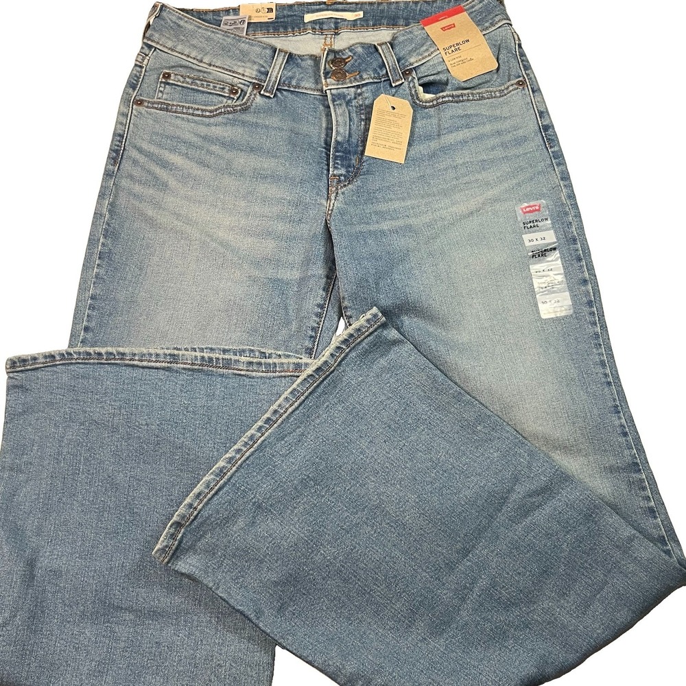 Levi's Jeans Women's Superlow Flare 30x32 Bootcut Loose Straight Jeans NWT